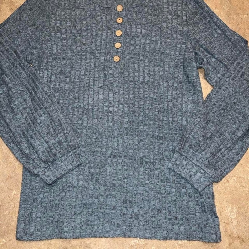 DB Moon Blue Ribbed Knit Henley Long Sleeve Top Wood Buttons Size L NEW